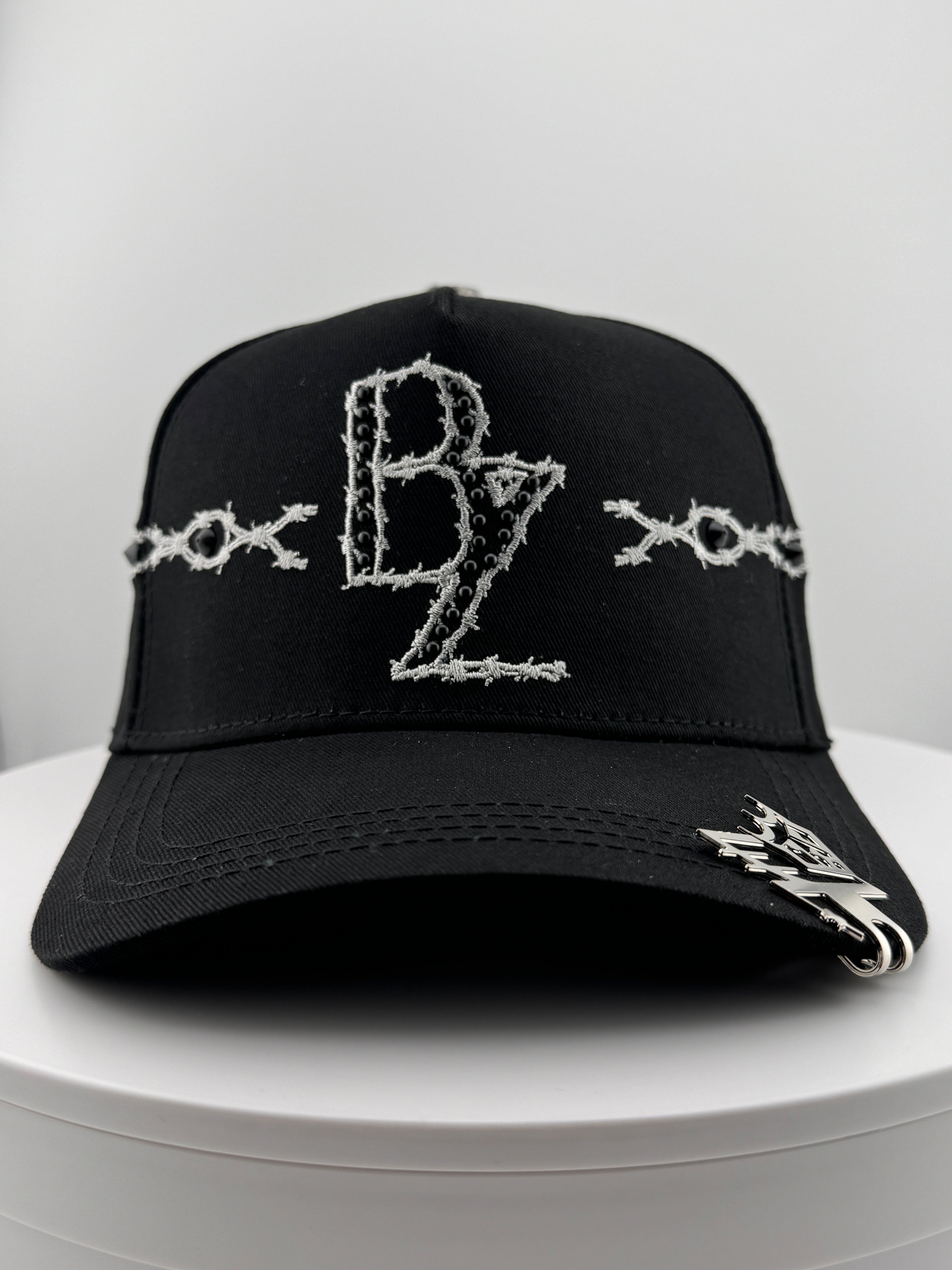 BZ x BH Spikes - Barbas hats